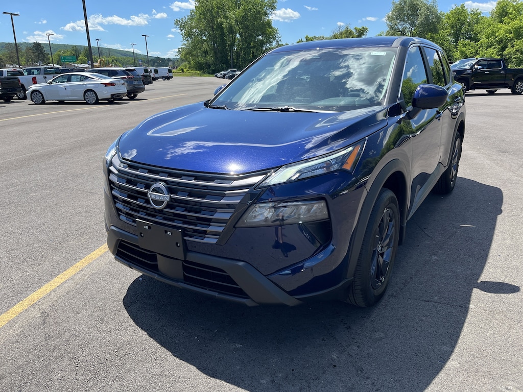 New 2026 Nissan Rogue SV SUV
