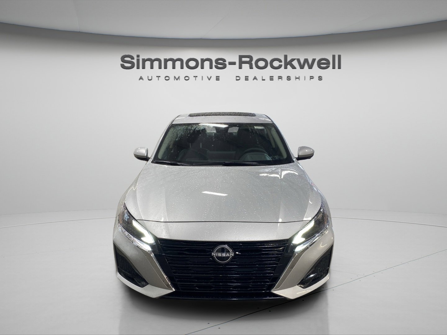 2025 Nissan Altima SL photo 2