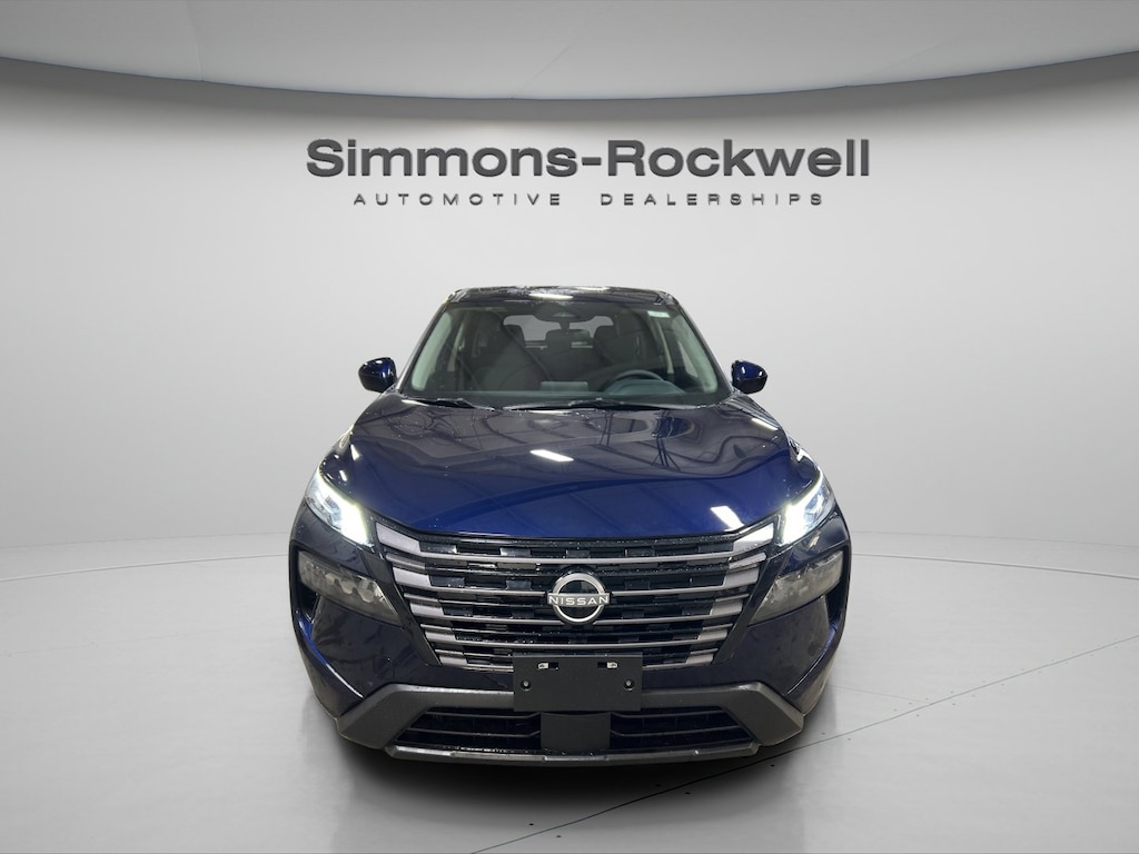 New 2026 Nissan Rogue SV SUV