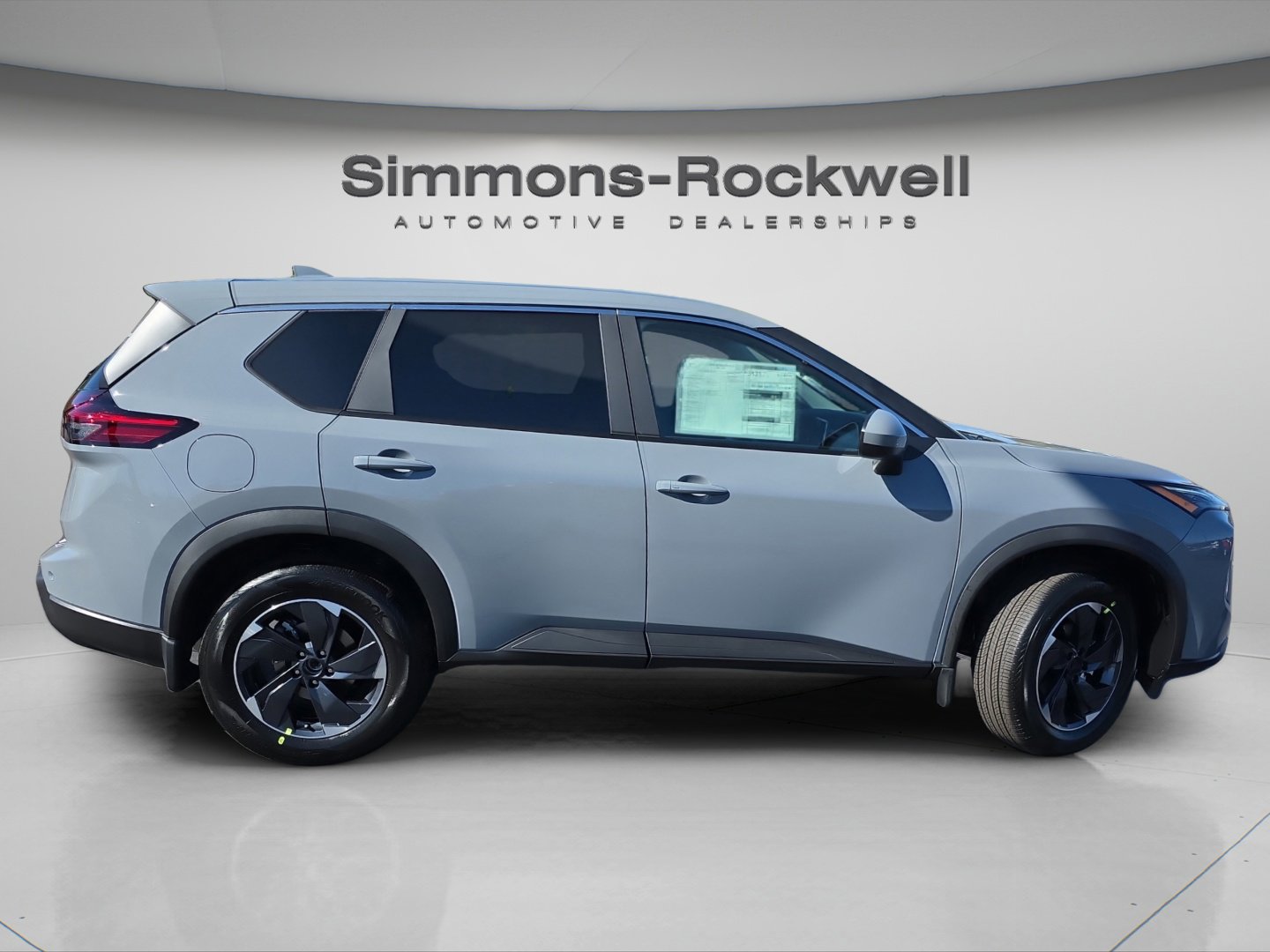 2026 Nissan Rogue SV photo 2