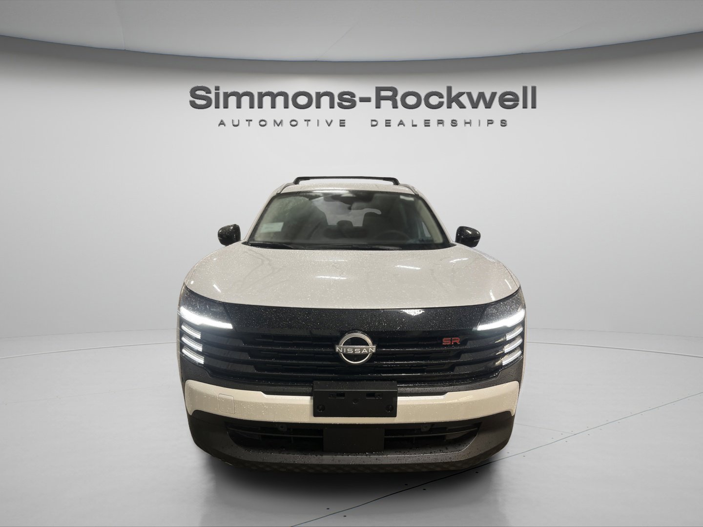 2026 Nissan Kicks SR photo 2