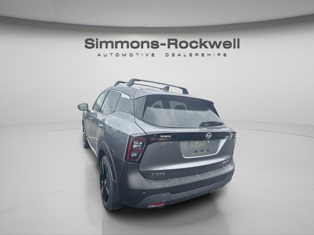 New 2026 Nissan Kicks SR SUV