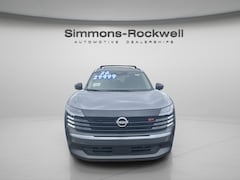 2026 Nissan Kicks SR SUV
