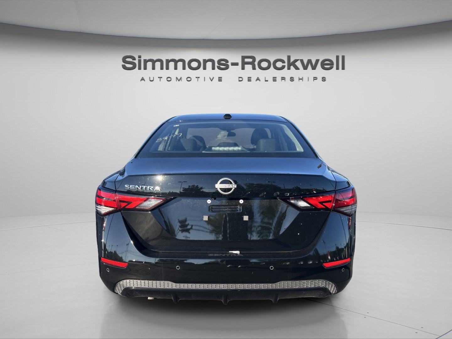 2025 Nissan Sentra SV photo 4