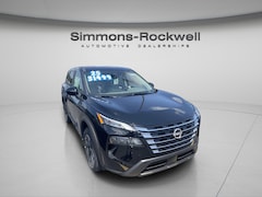 2025 Nissan Rogue SV SUV