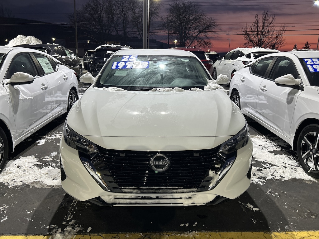 New 2025 Nissan Sentra SV Sedan
