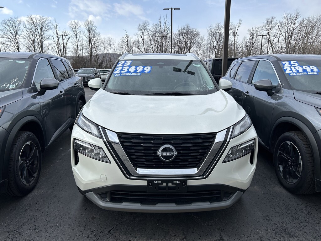 Used 2023 Nissan Rogue SV SUV