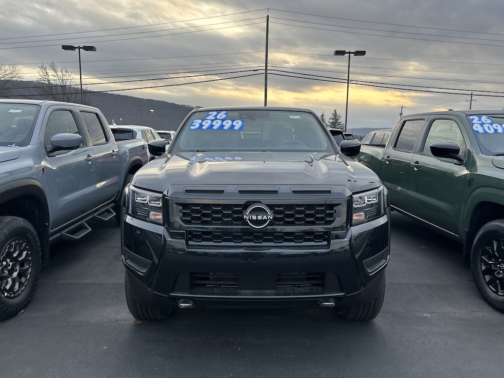 New 2026 Nissan Frontier SV Truck Crew Cab