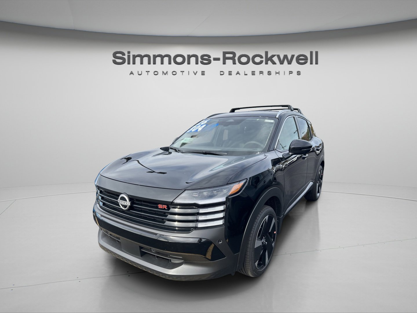 2026 Nissan Kicks SR photo 2