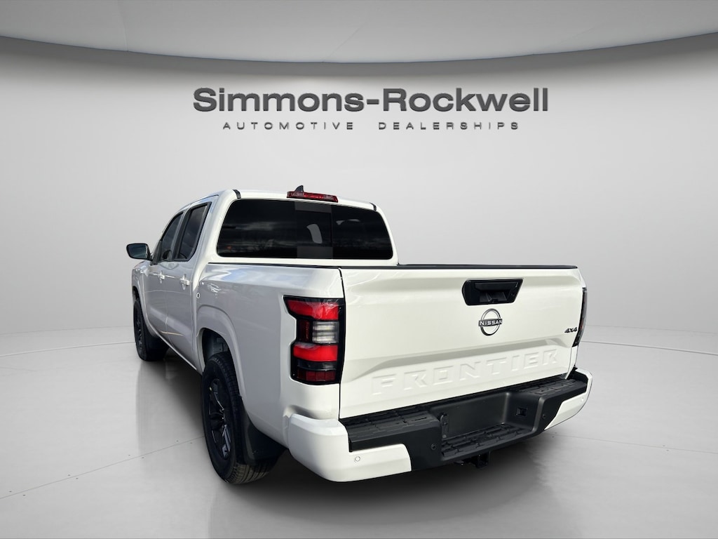 New 2026 Nissan Frontier SV Truck Crew Cab