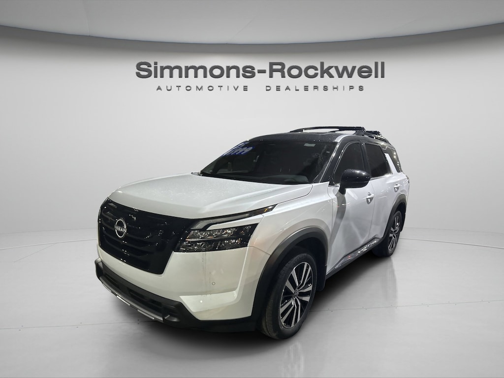 New 2025 Nissan Pathfinder Platinum SUV