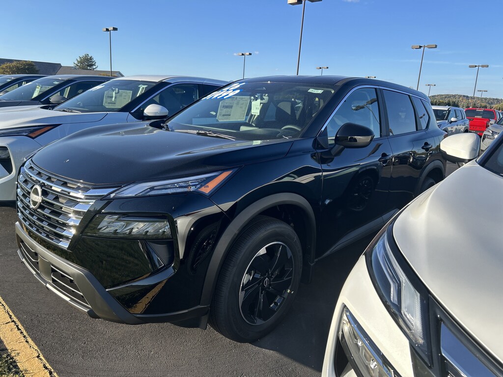 New 2026 Nissan Rogue SV SUV