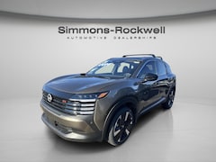 2026 Nissan Kicks SR SUV