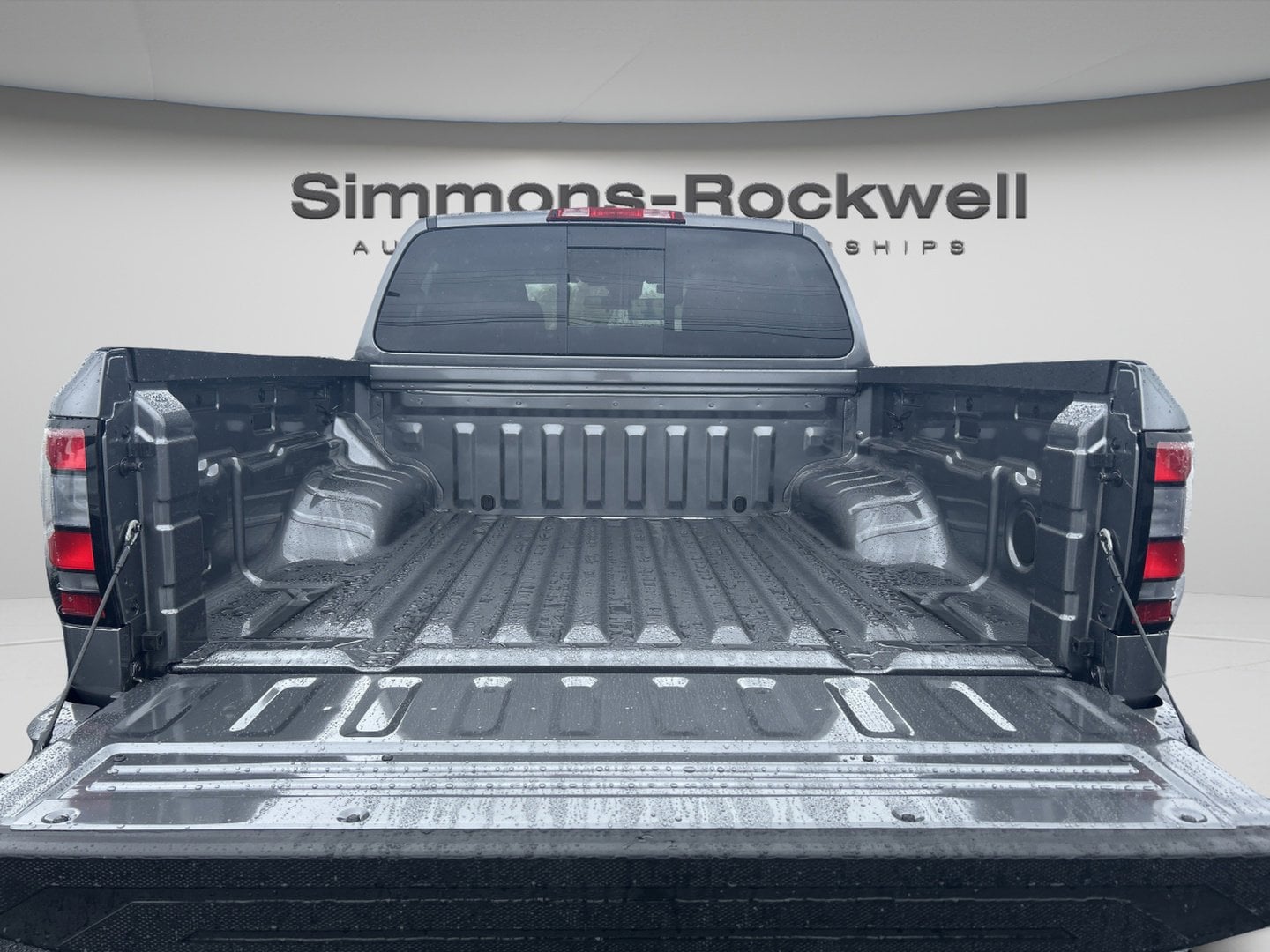 2026 Nissan Frontier SV - Photo 9