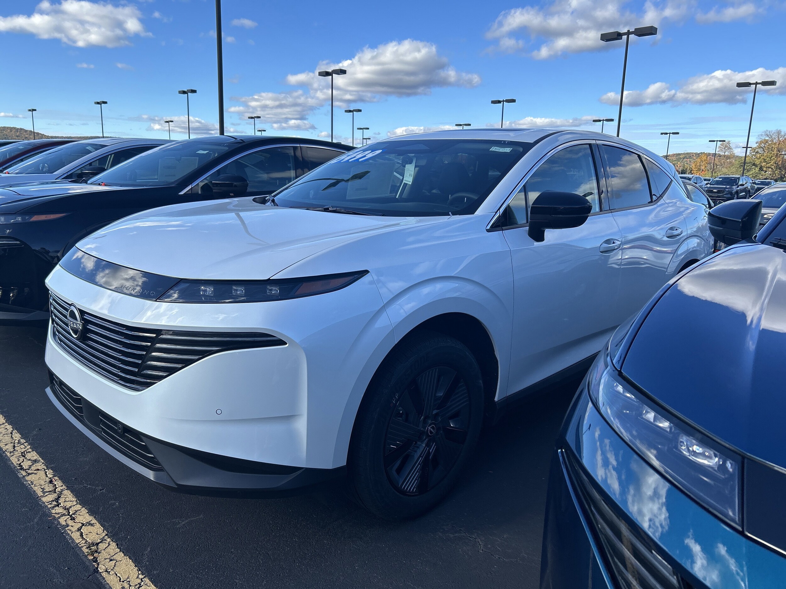 2026 Nissan Murano SL photo 2