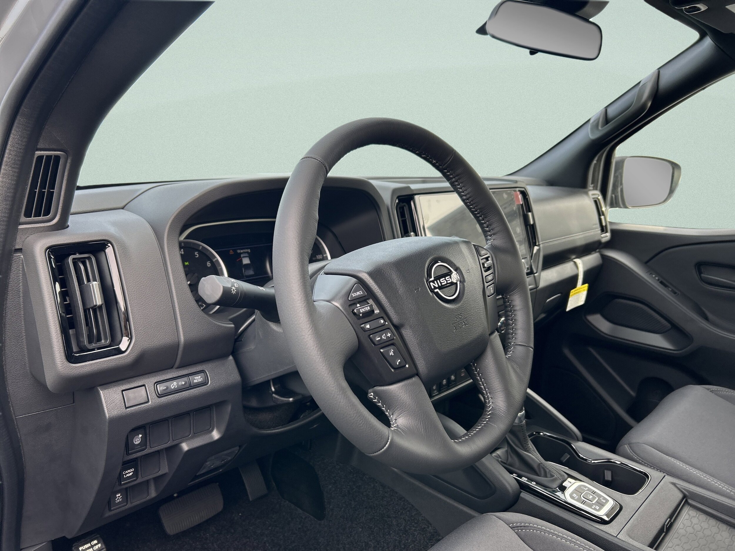 2026 Nissan Frontier SV - Photo 13