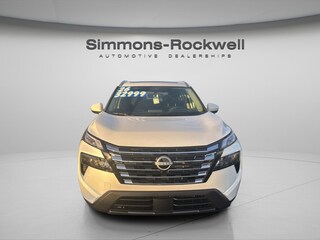 2026 Nissan Rogue SV SUV