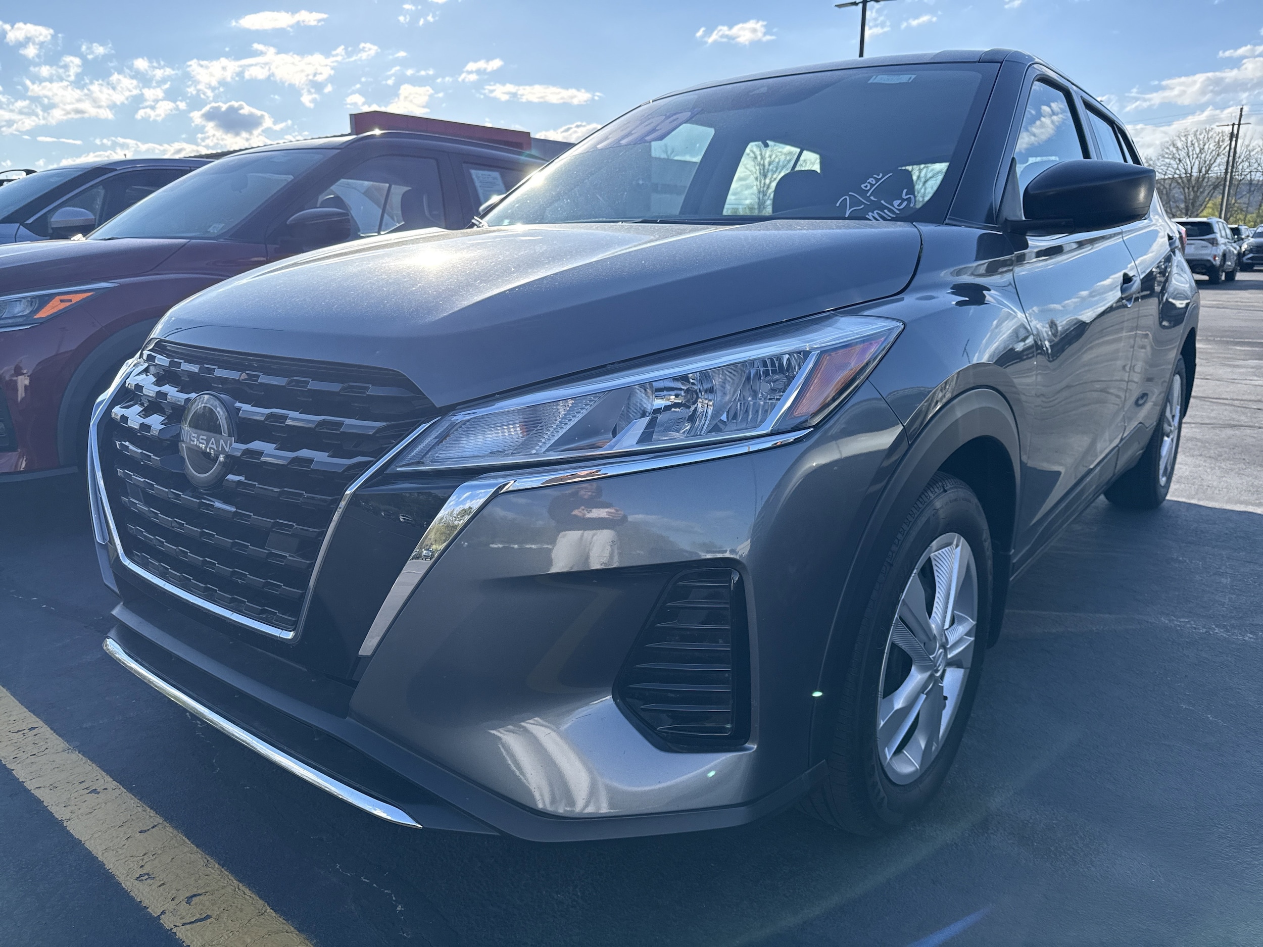 2025 Nissan Kicks Play 1.6 FWD's photo