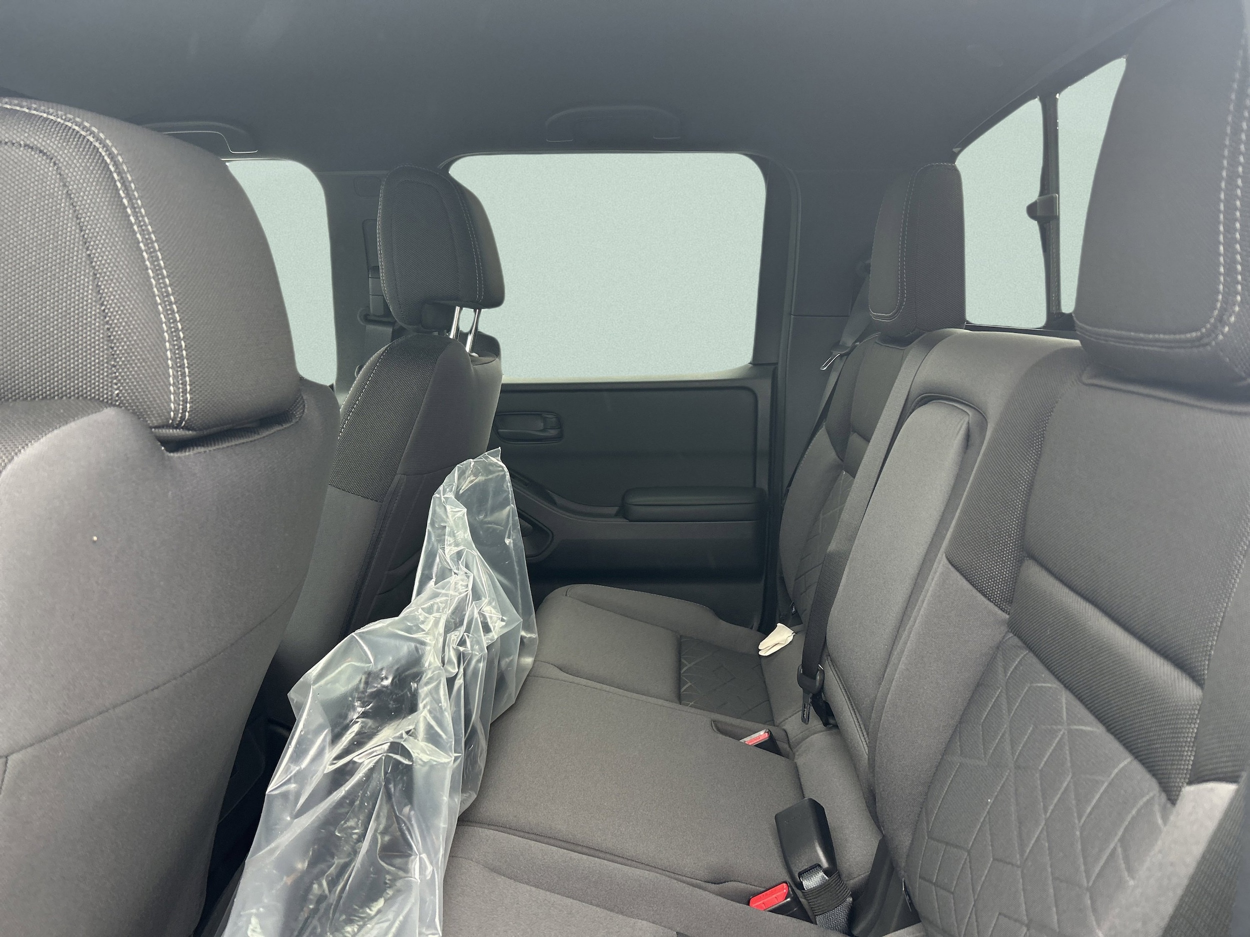 2026 Nissan Frontier SV - Photo 14