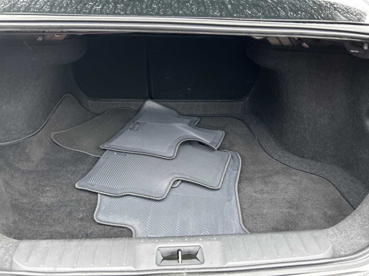 2025 Nissan Sentra S - Photo 9