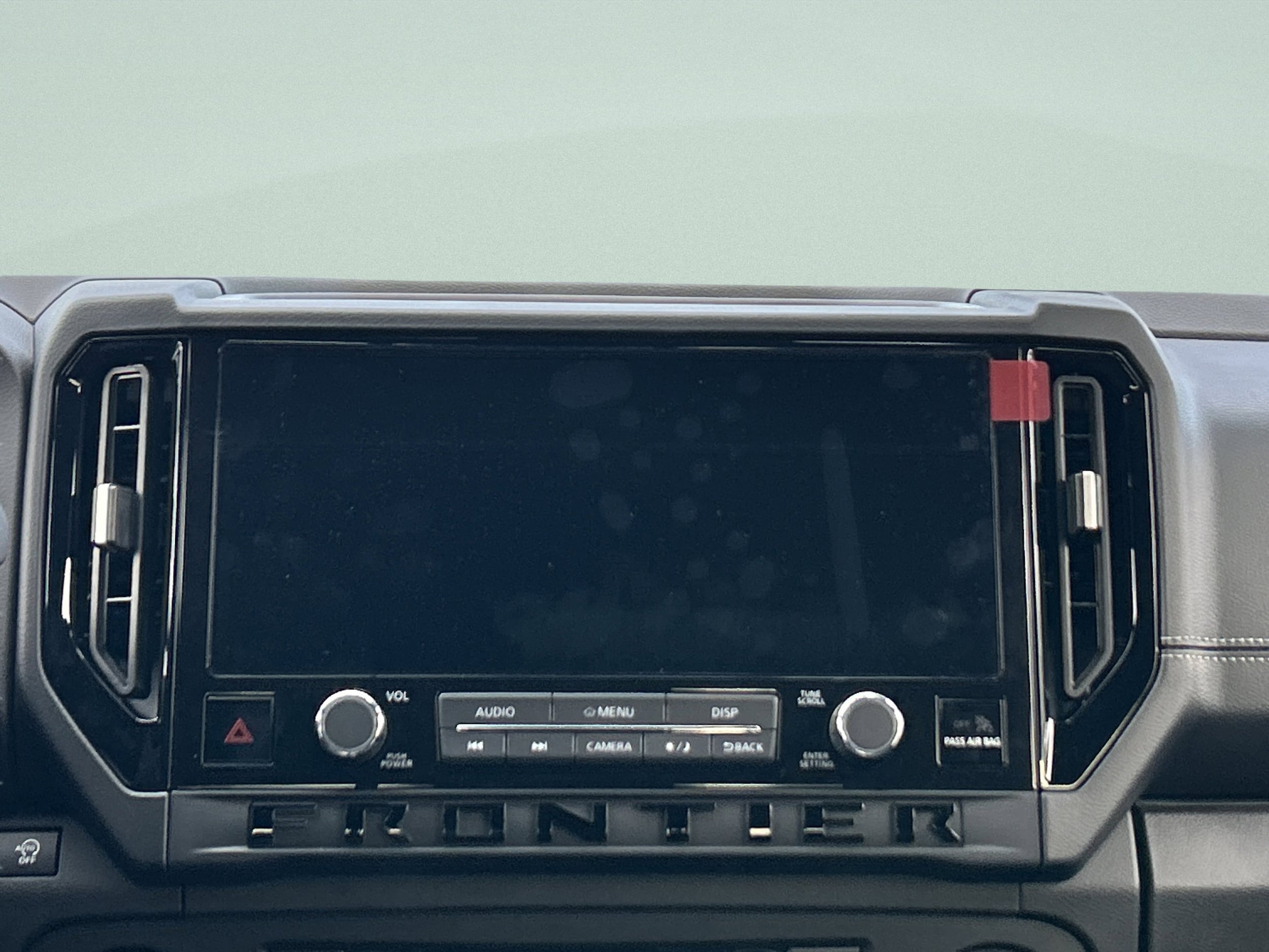 2026 Nissan Frontier SV - Photo 18