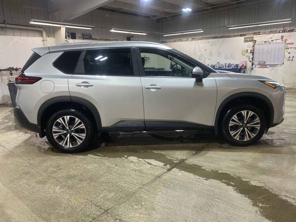 Used 2023 Nissan Rogue SV SUV
