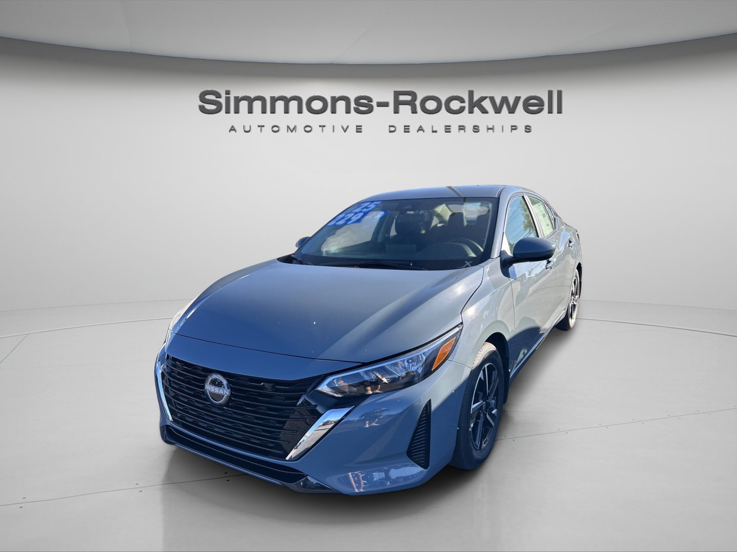 2025 Nissan Sentra SV photo 3