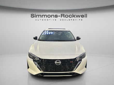 2025 Nissan Sentra SR Sedan