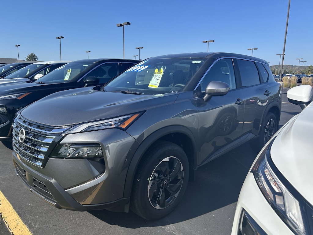 New 2026 Nissan Rogue SV SUV