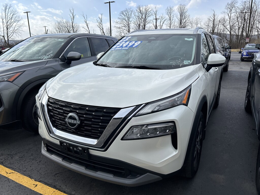 Used 2023 Nissan Rogue SV SUV