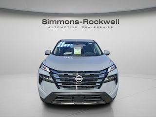 2026 Nissan Rogue SV SUV