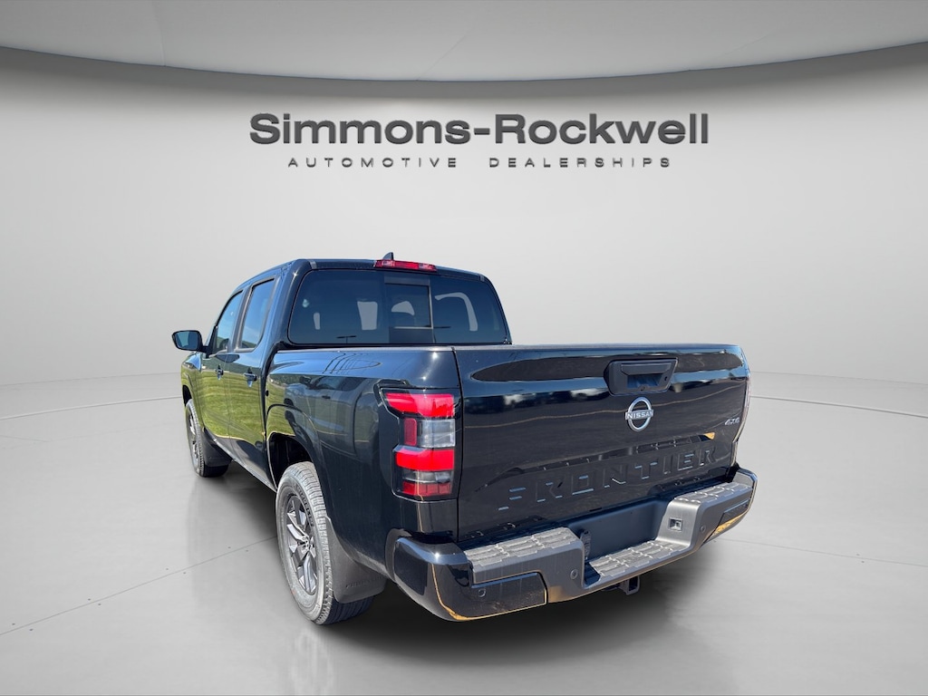 New 2026 Nissan Frontier SV Truck Crew Cab