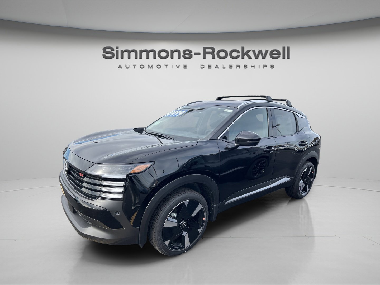 2026 Nissan Kicks SR photo 3