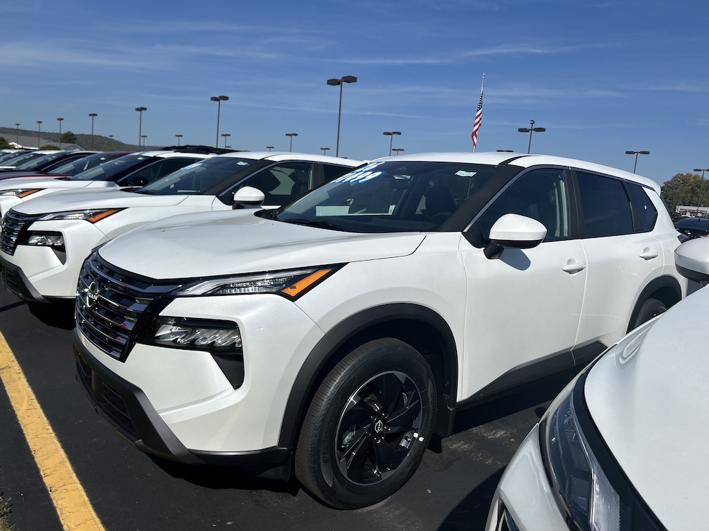 New 2026 Nissan Rogue SV SUV