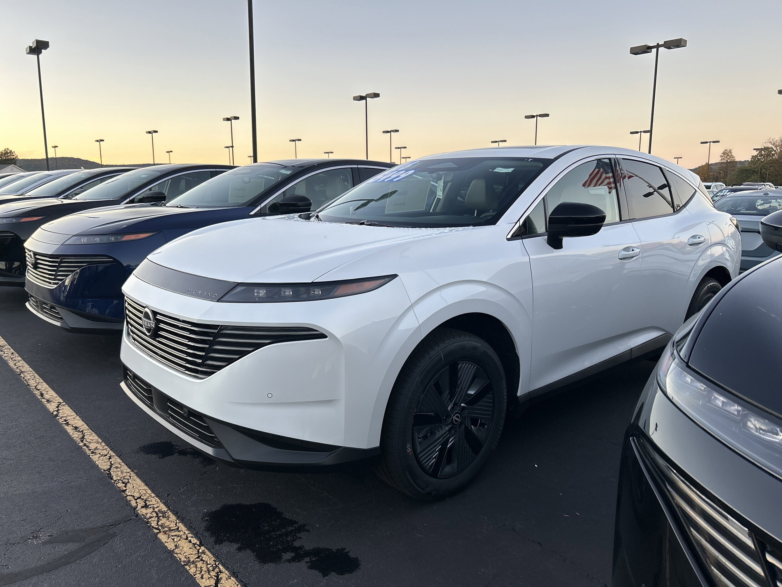 2026 Nissan Murano SL photo 3