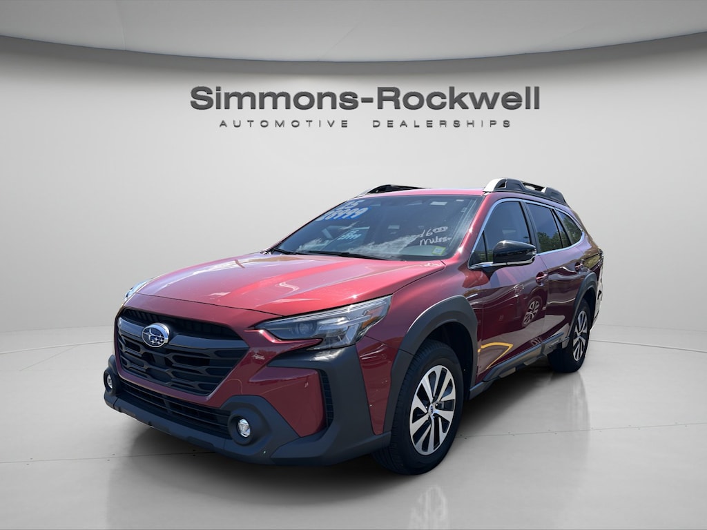 Used 2025 Subaru Outback Premium SUV