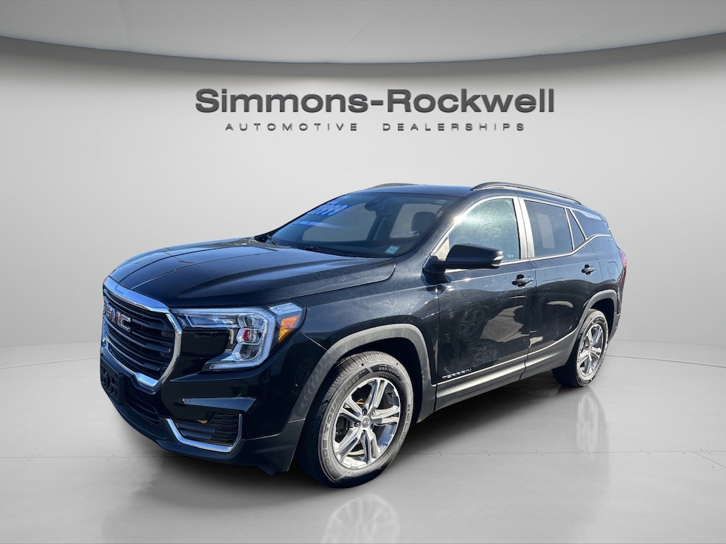 Used 2022 GMC Terrain SLE SUV