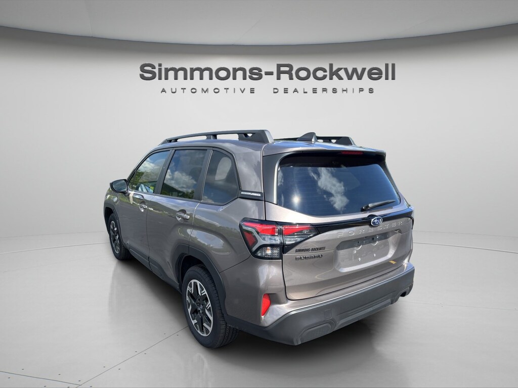 Used 2025 Subaru Forester Premium SUV