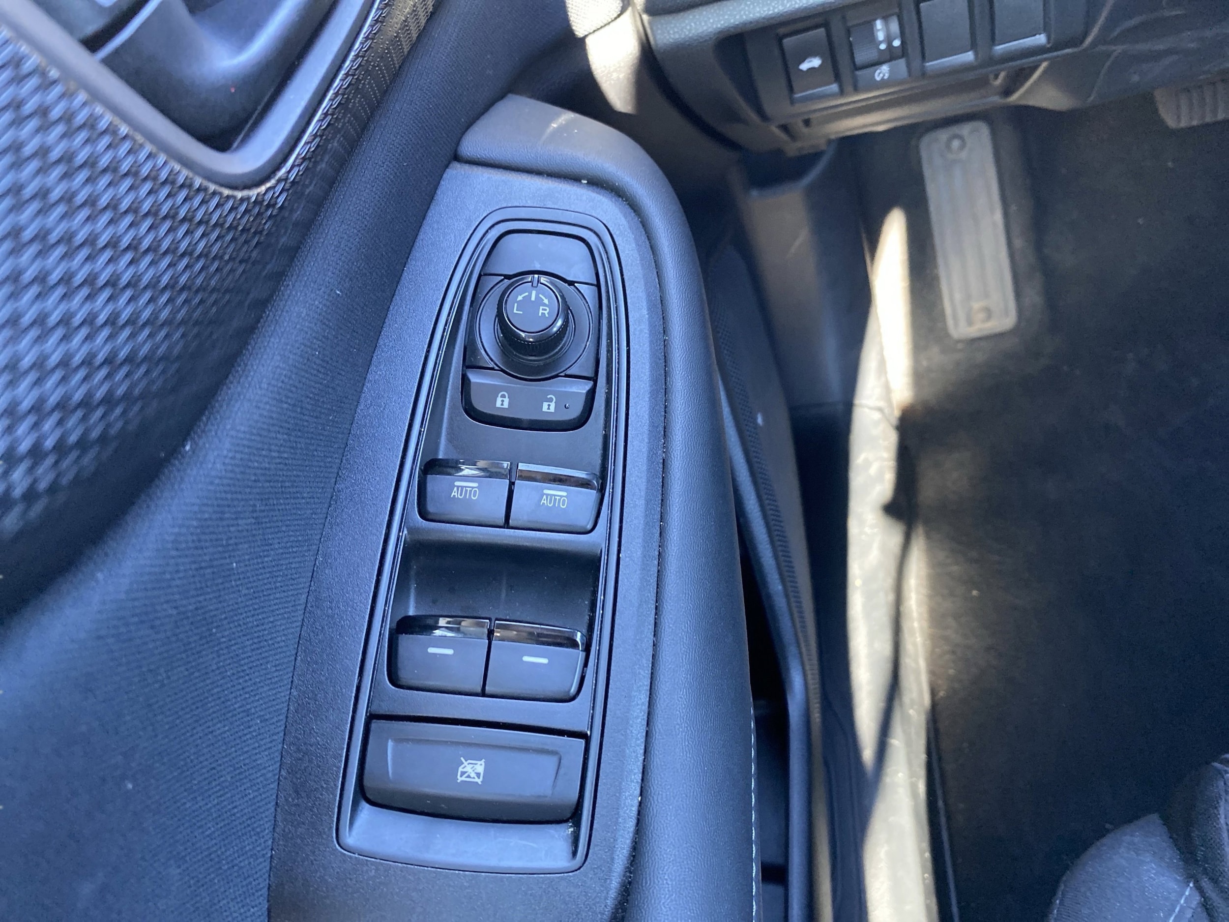 2024 Subaru Legacy Base - Photo 36