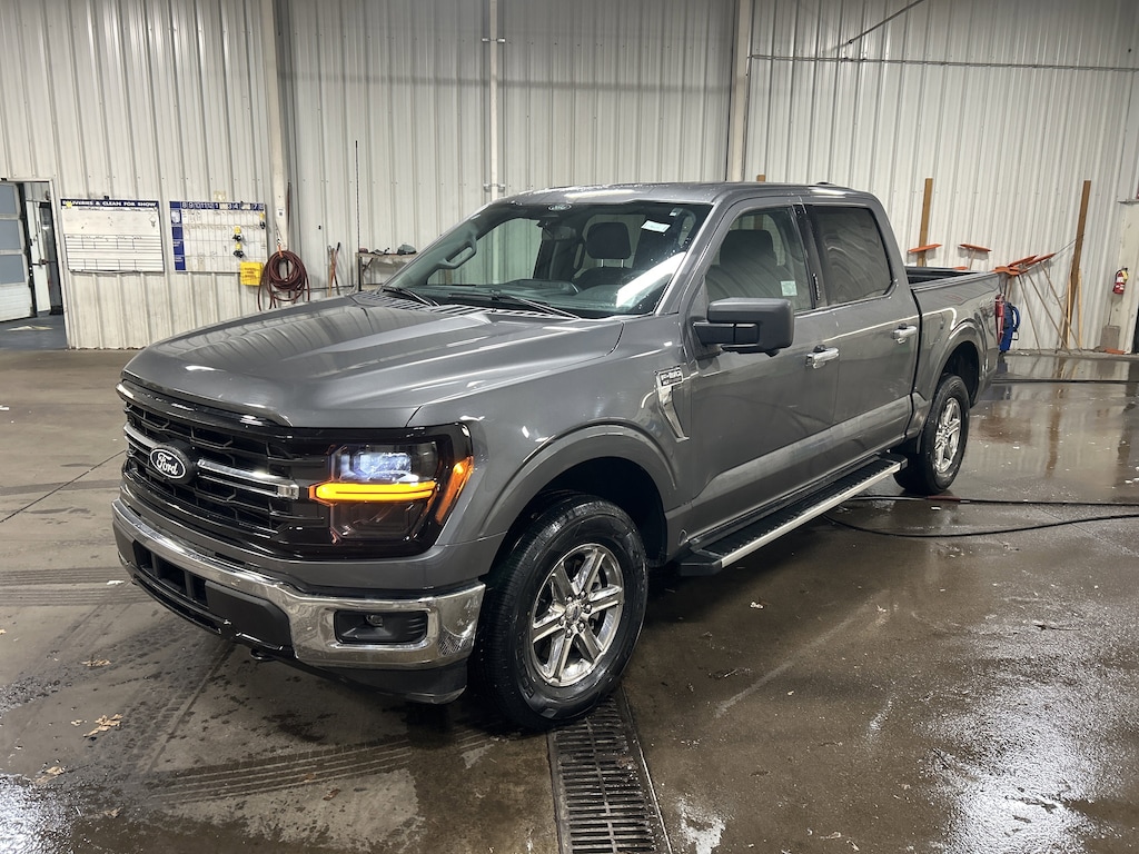 Used 2024 Ford F-150 XLT Truck SuperCrew Cab