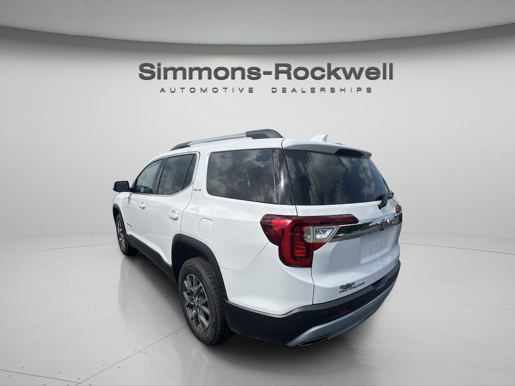 Used 2022 GMC Acadia SLE SUV