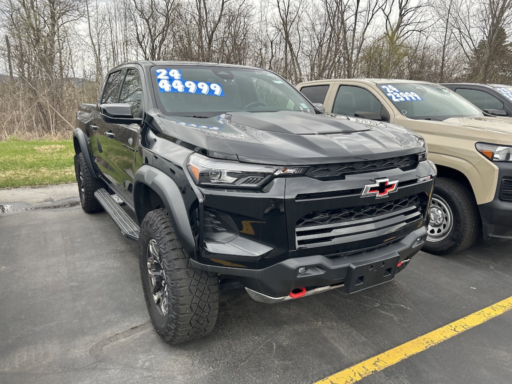 Used 2024 Chevrolet Colorado 4WD ZR2 Truck Crew Cab