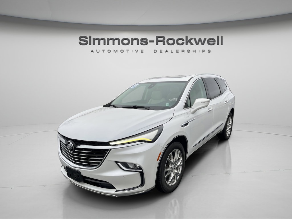 Used 2023 Buick Enclave Essence SUV