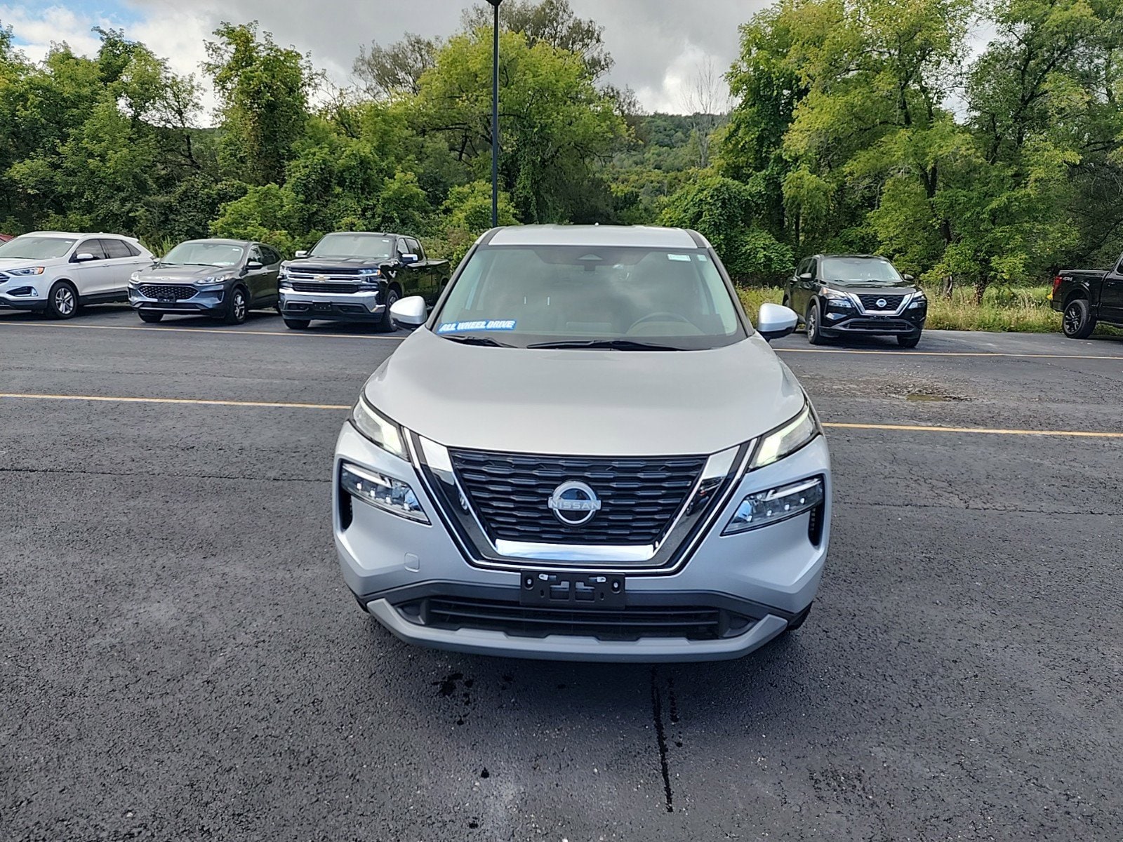 Used 2022 Nissan Rogue SV with VIN 5N1BT3BB2NC677049 for sale in Bath, NY