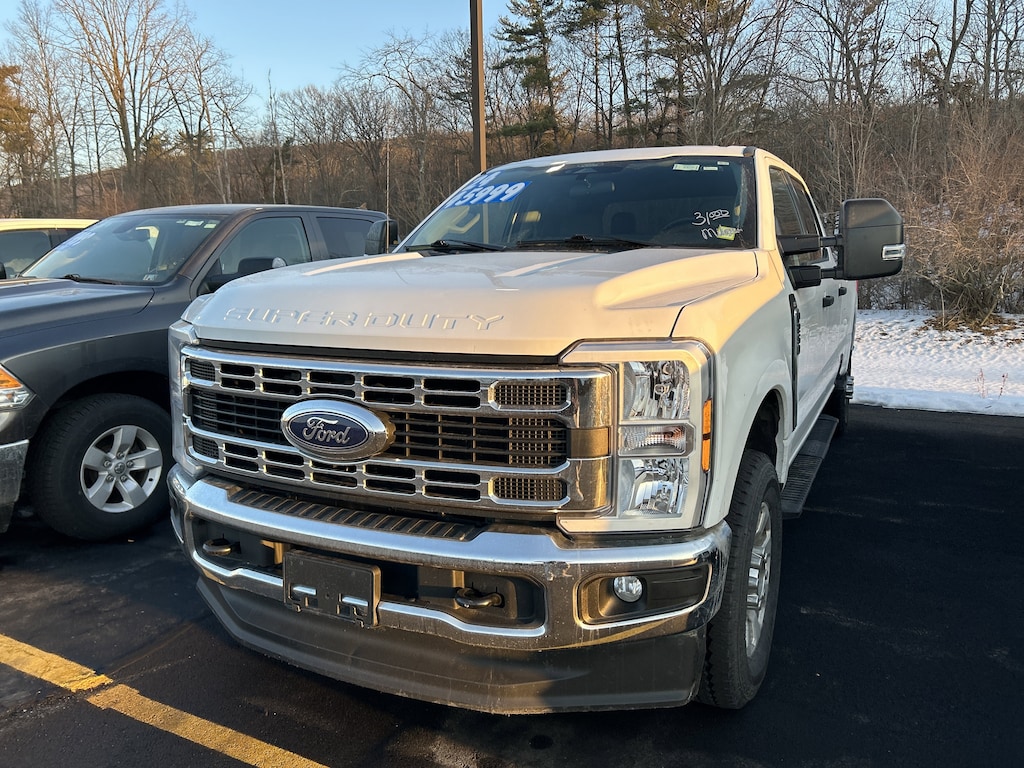 Used 2024 Ford F-250 XLT Truck Crew Cab