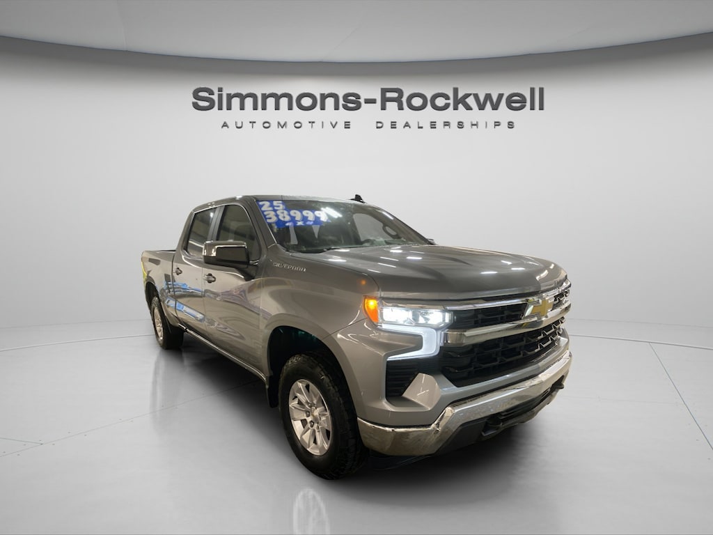 Used 2025 Chevrolet Silverado 1500 LT Truck Crew Cab