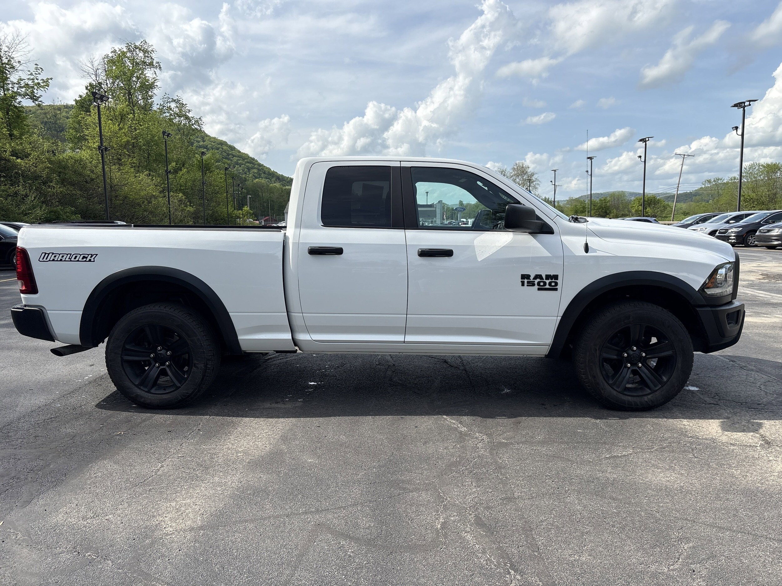 2022 Ram 1500 Classic Warlock photo 3