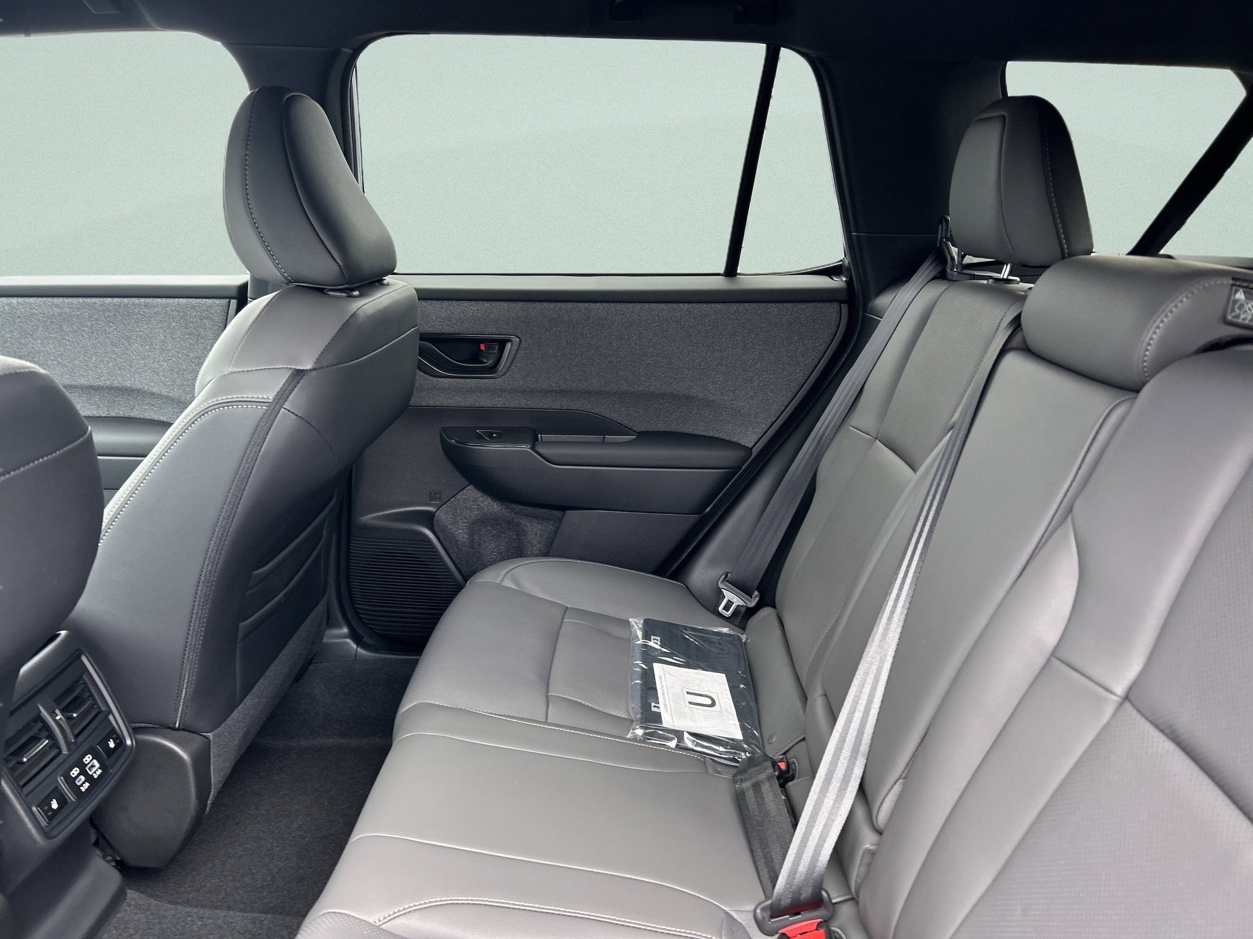 2026 Subaru Outback Limited - Photo 13