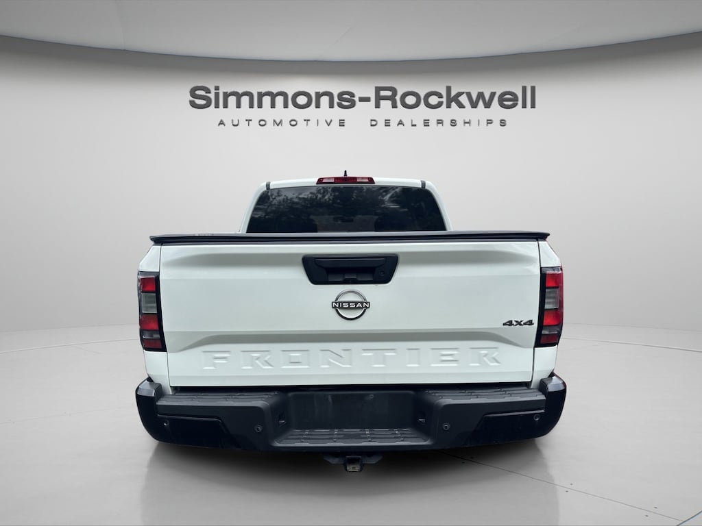 Used 2022 Nissan Frontier S Truck Crew Cab