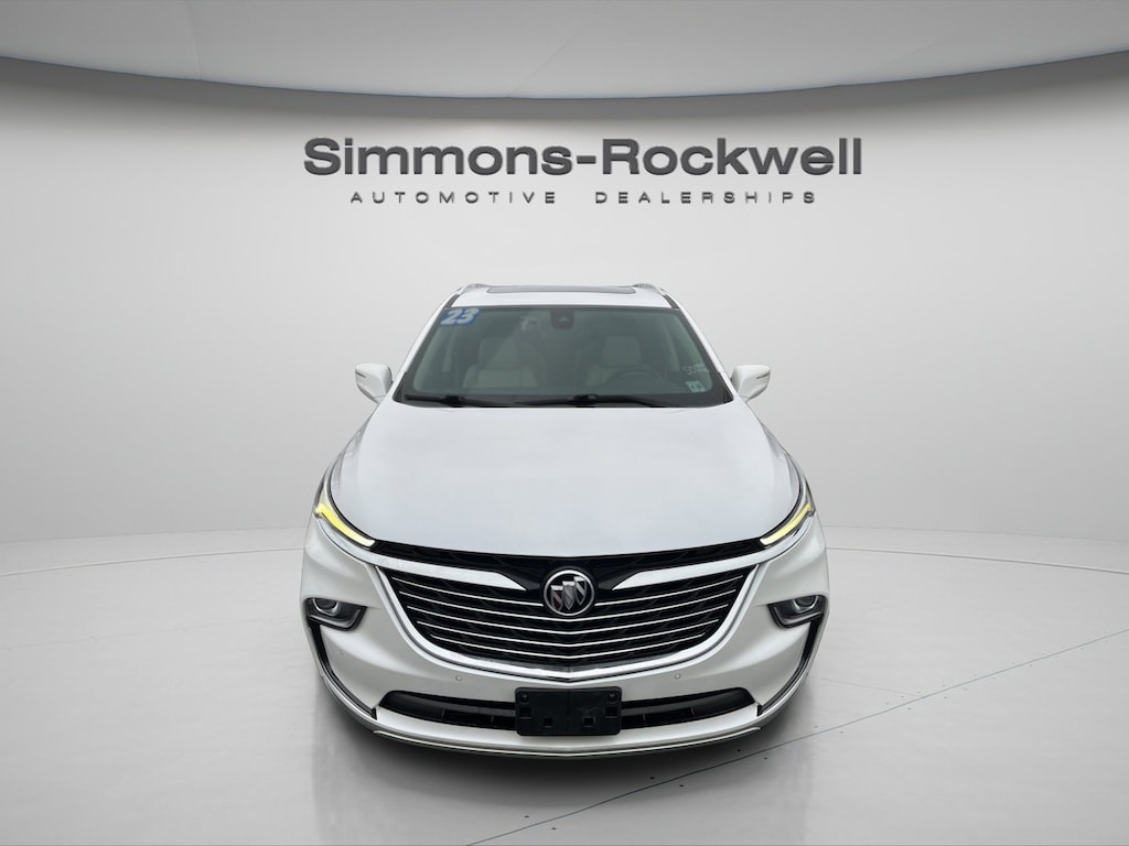 Used 2023 Buick Enclave Essence SUV